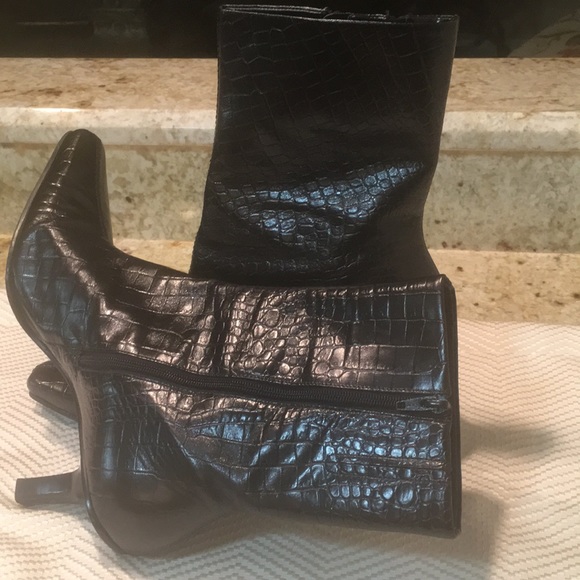 Antonio Melani boots - Picture 7 of 7